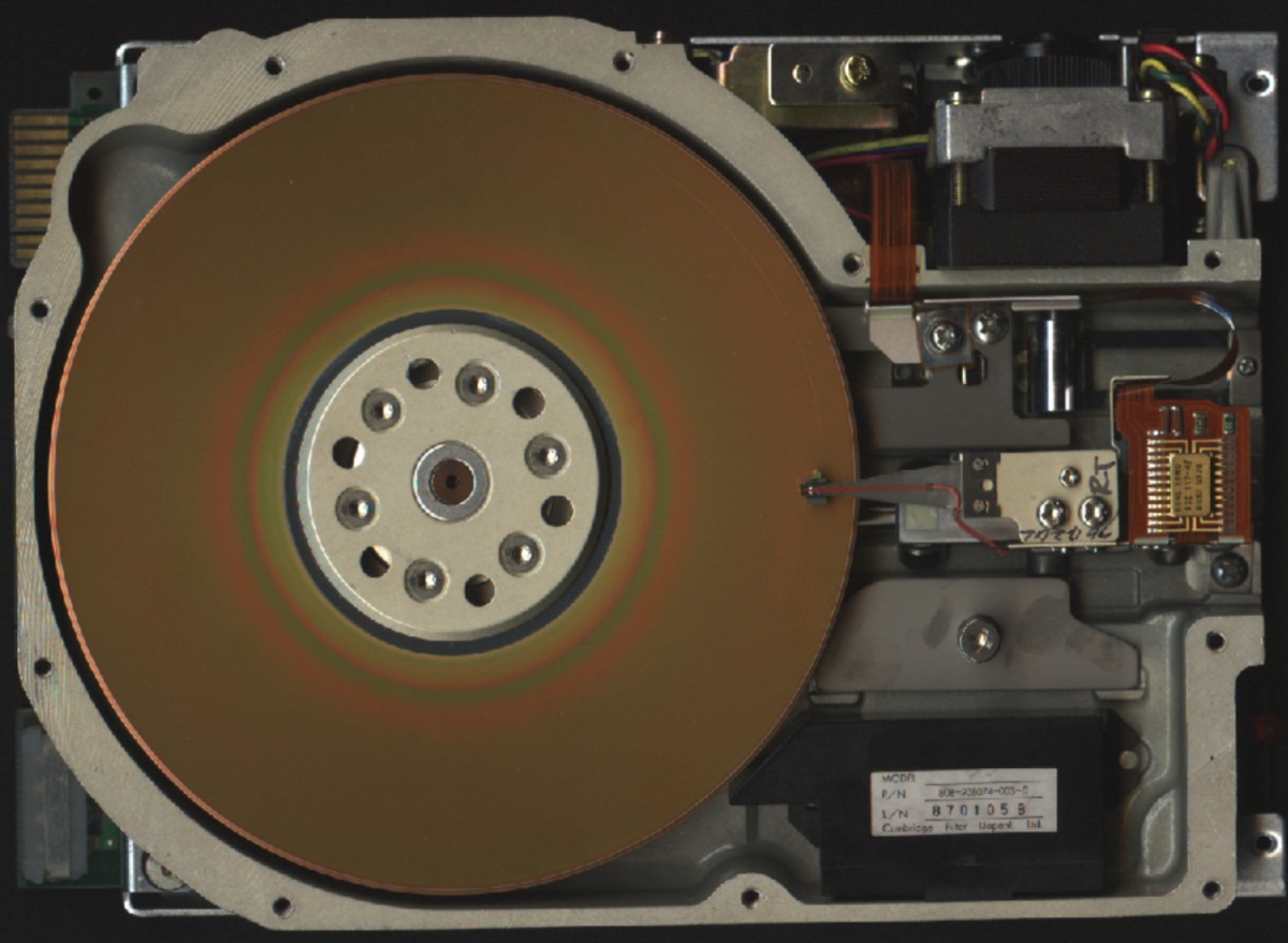 Densité de stockage sur supports magnétiques : disques, disquettes